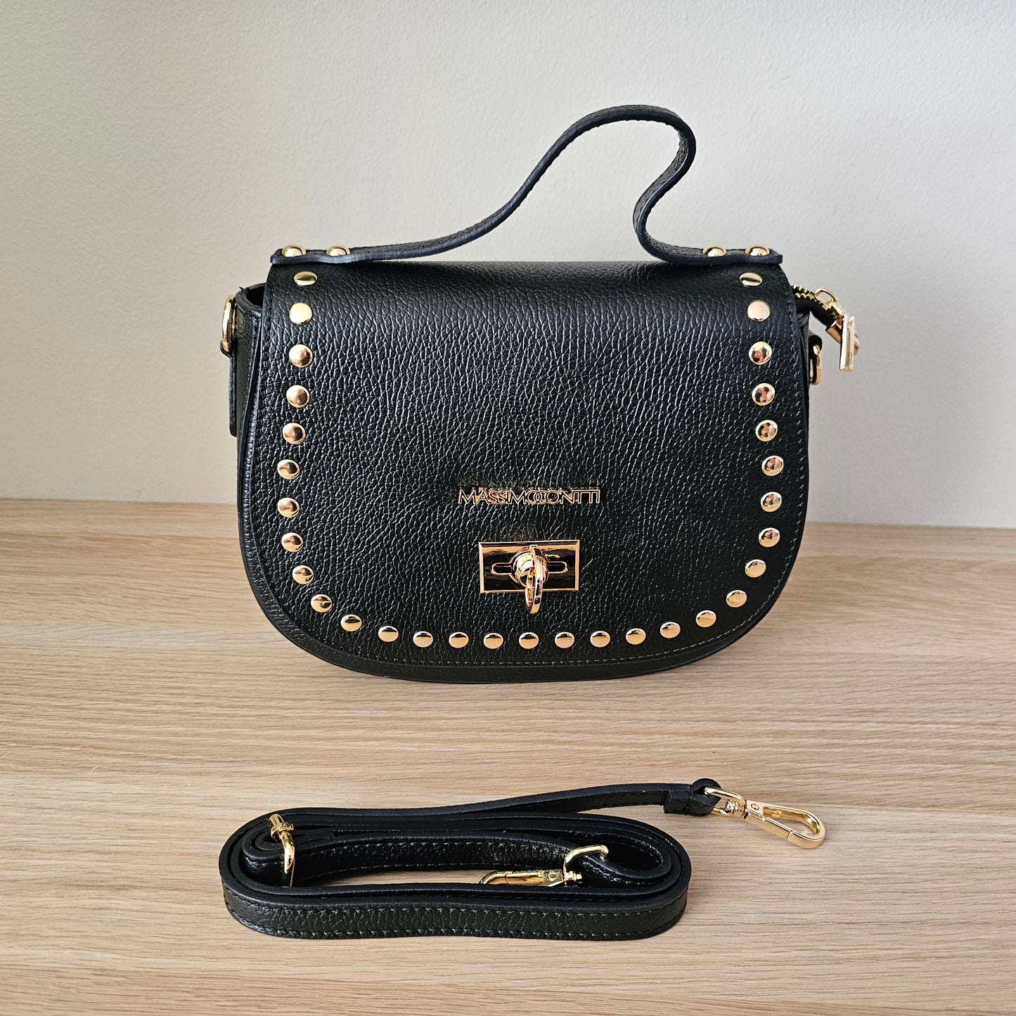 Massimo Contti Luxury Brand - Ítalskur handtaska, leður með pinnar