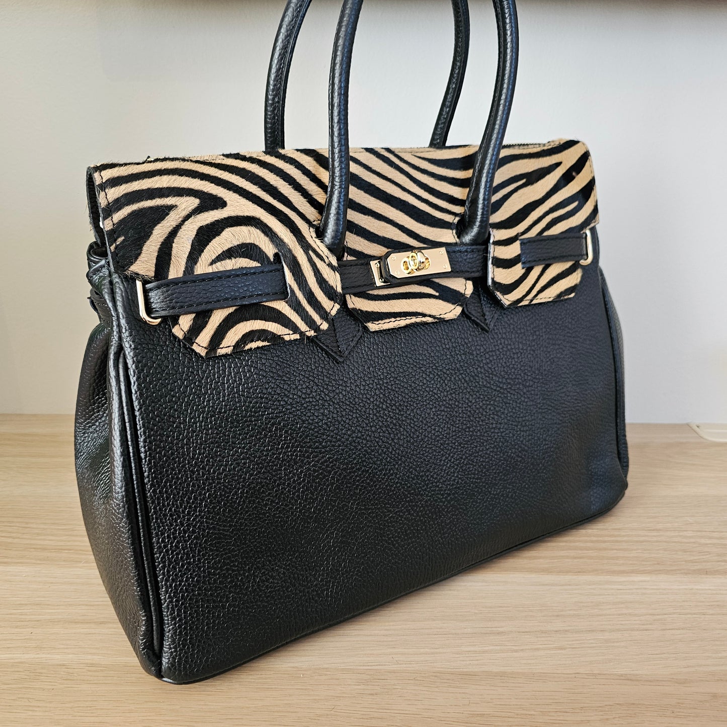 Massimo Contti Luxury Brand - Italian handbag
