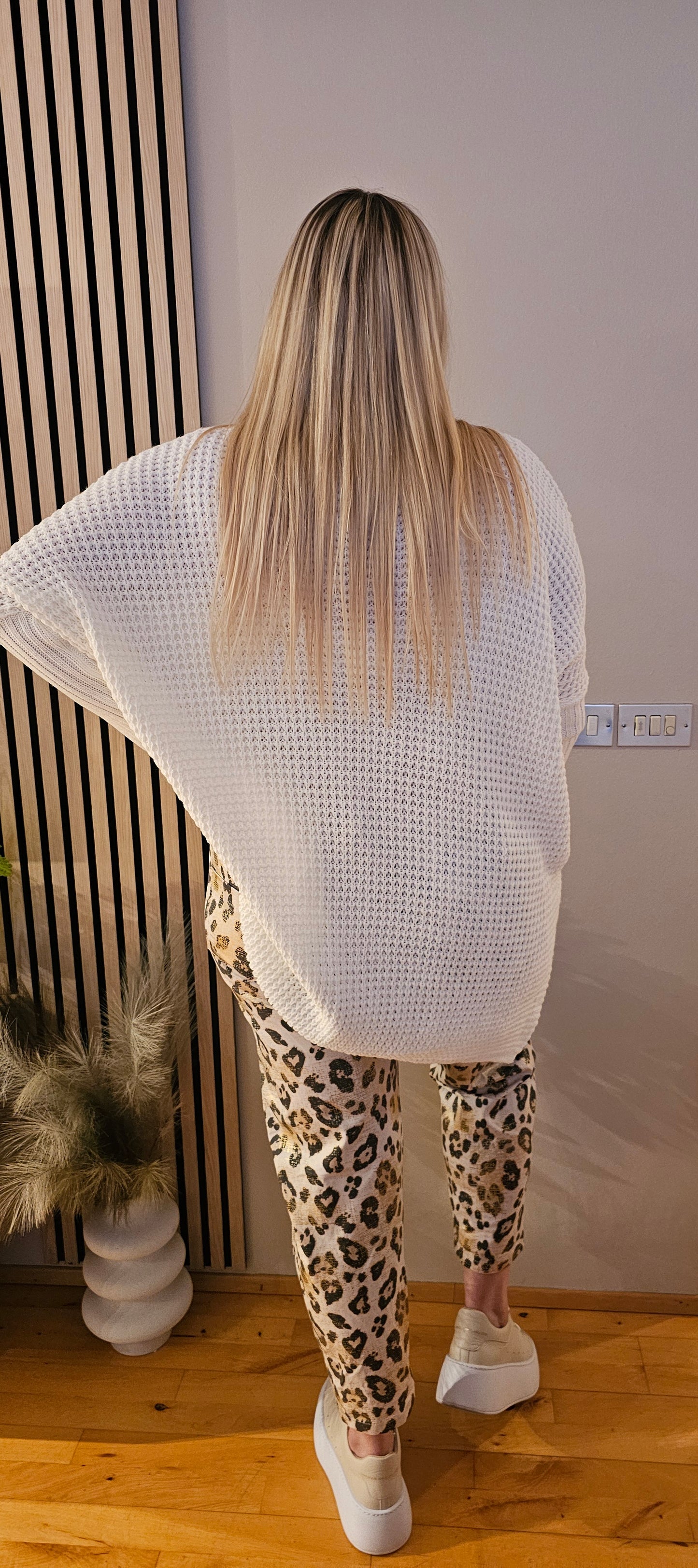 Sweter z Myszką Miki