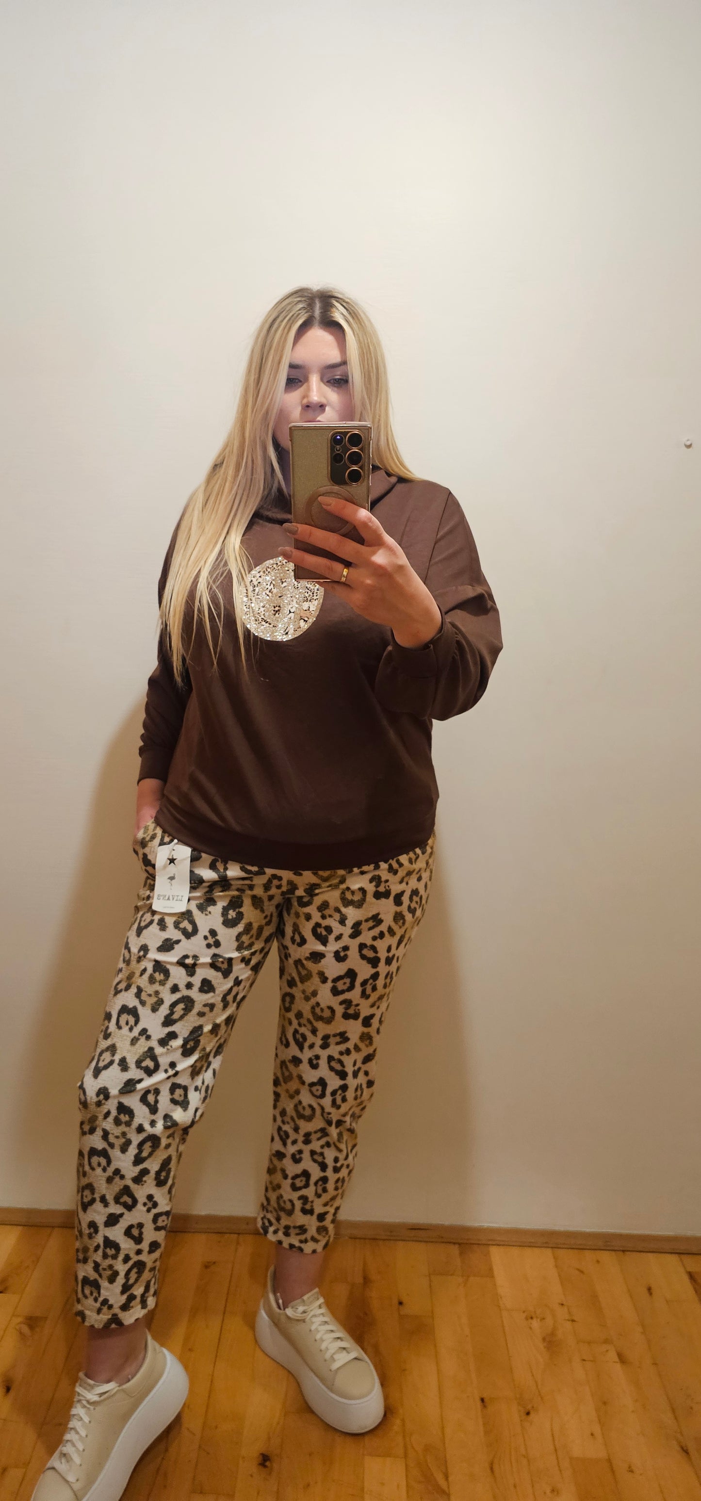 BB LIVAN`S hoodie