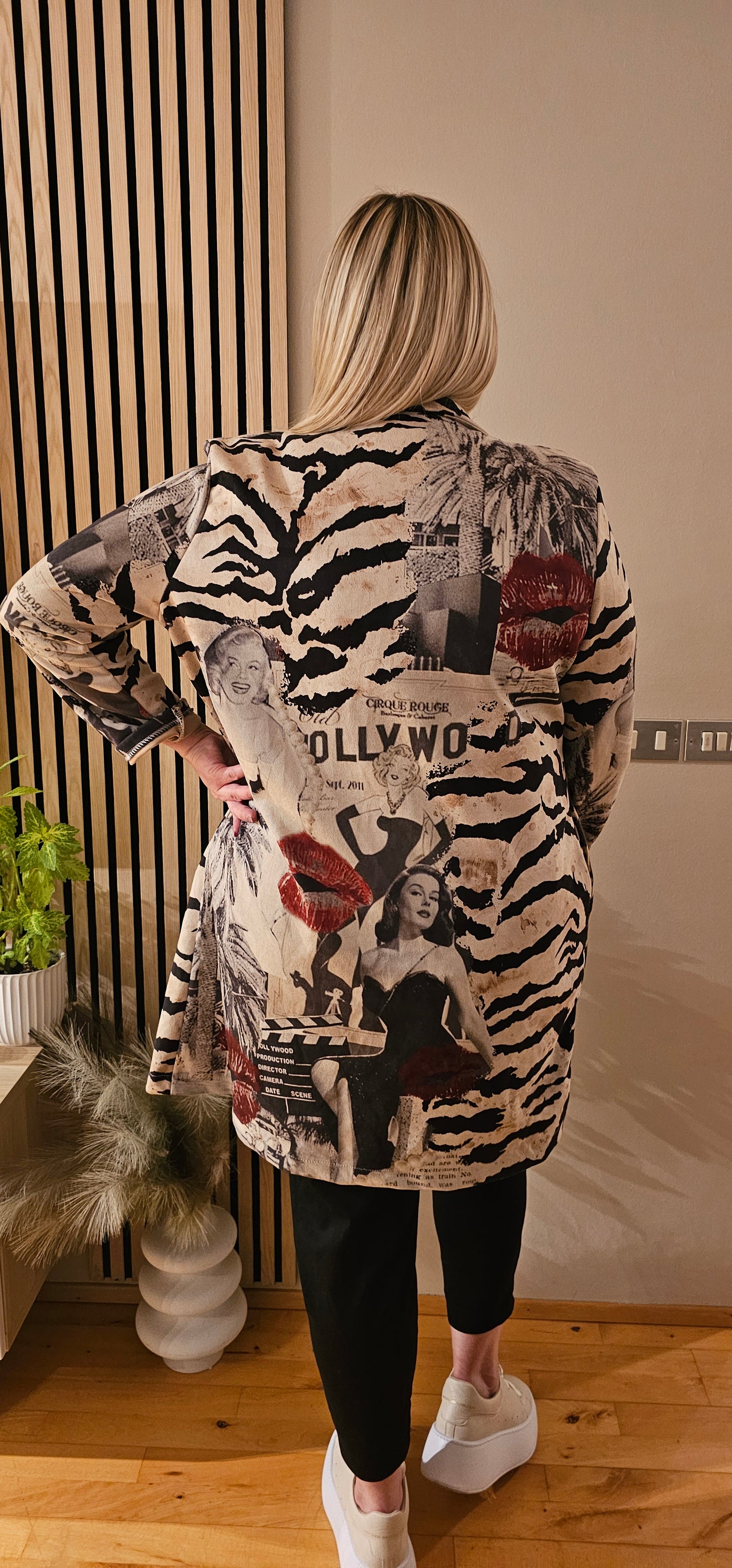 Marilyn's coat
